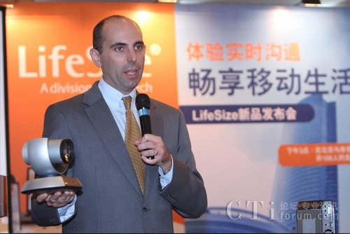 LifeSizeȫa(chn)ƷI(yng)N(xio) Michael Helmbrecht