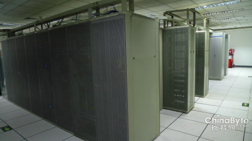 263網(wǎng)絡(luò)通信數(shù)據(jù)中心的機房環(huán)境