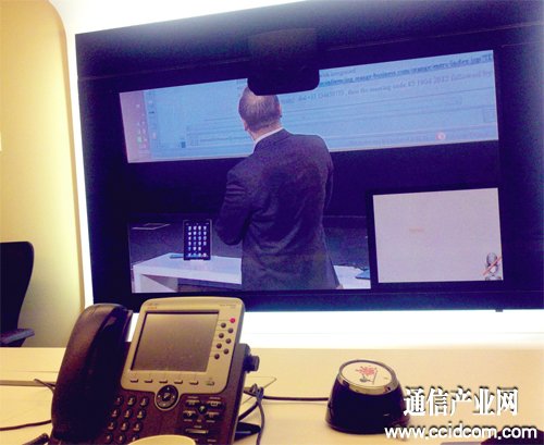 視頻像通話(huà)一樣開(kāi)放